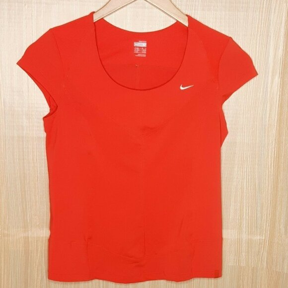 Nike Women's Nike Fit Dry Active Wear Short Sleeve - Picture 1 of 6